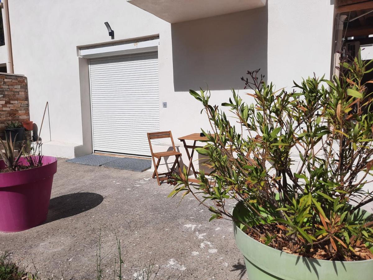 Location Venelles Villa Dış mekan fotoğraf